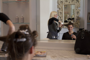 Blow dry bars new way to glam it up