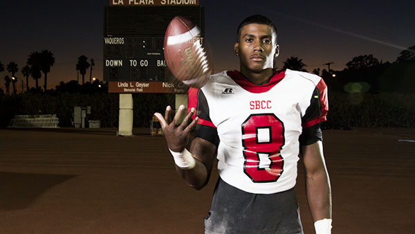 Vaqueros quarterback Jarred Evans was the Offensive Player of the Week in the American Pacific Conference for two straight weeks. He stands at City College’s La Playa stadium on Oct. 16. The Vaqueros will host Santa Monica at 1 p.m. Nov. 2. 