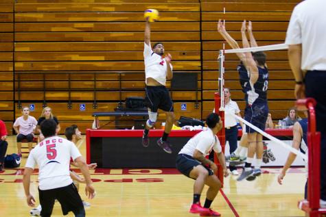 City College Outside Hitter Shaft Wesley (No. 7) returns the ball and scores a point during the fourth set, Wednesday, Feb. 11, in the Sports Pavilion at Santa Barbara City College. The Vaqueros won 3-2 against Irvine Valley College.