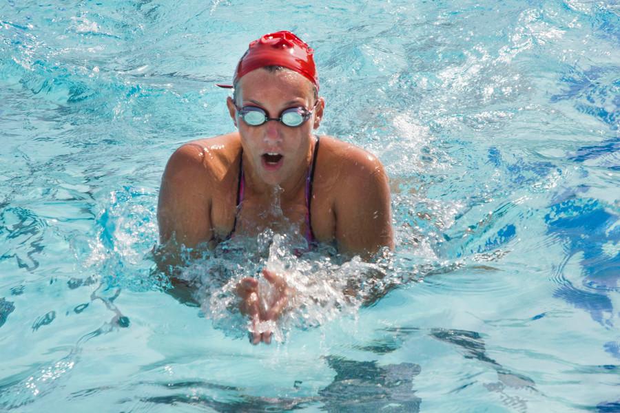 City+College+sophomore+Autumn+Lovett+swims+the+breaststroke+during+practice%2C+Friday%2C+Feb.+6%2C+at+San+Marcos+High+School+in+Goleta.+With+pre-season+training+and+promising+new+recruits%2C+the+future+looks+bright+for+the+Vaqueros.