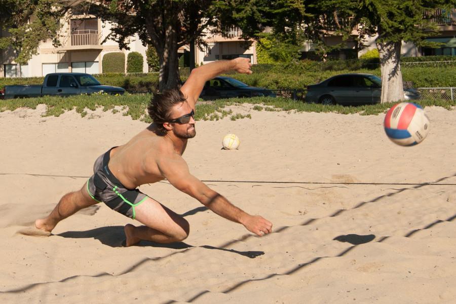 Matt Jones, head coach of City College’s men’s volleyball team, does training of his own at East Beach, Friday morning, Feb. 13, in Santa Barbara. Jones set multiple records as a four-year starter for the Harvard mens volleyball team, and is now in his second season coaching the Vaqueros.