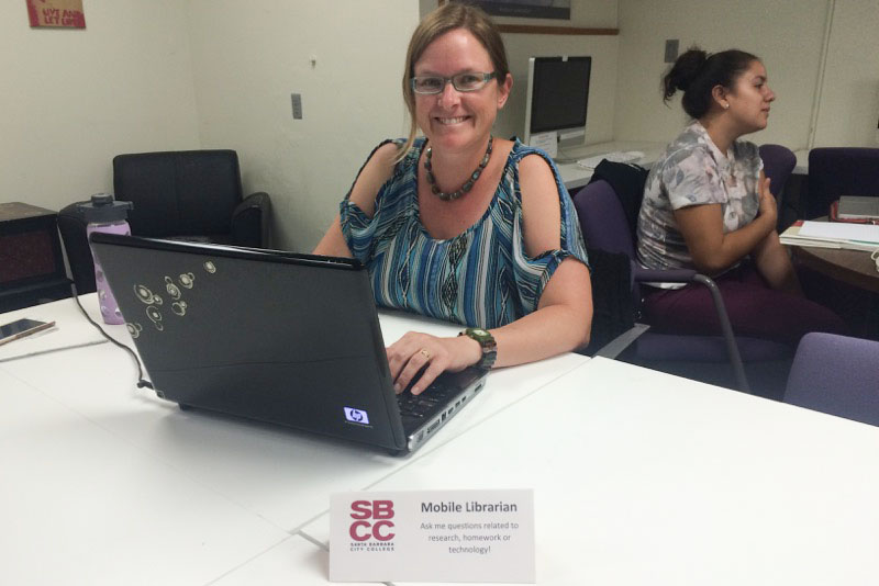 Adjunct Lecturer and Librarian Kirsten LaBonte from City College’s Luria Library is at the Pardall Center in Isla Vista every Wednesday night from 5:30 to 8:30 p.m., as part of an effort by the City College Task Force to provide students living in the area access to library resources, Wednesday, Oct. 7 in Isla Vista. Access to a mobile librarian started Sept. 20 and will continue until Dec. 2, excluding Nov. 11 and Nov. 25, and provides services such as LaBontes help to answer homework questions, conduct research, and also access to 150 free black and white and 50 free color prints per quarter.