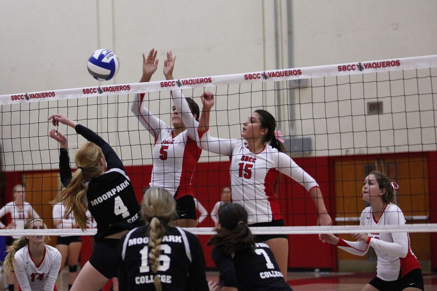 City College Sophomore Isabella Thompson (No.5) and Freshman Carolyn Andrulis (No.15) show a good defense against Moorpark College on Oct. 26, in the Sports Pavilion at City College. The Vaqueros won, 3-0.