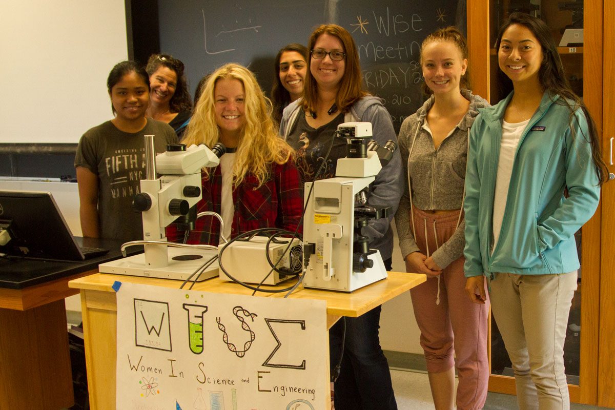 The Women in Science and Engineering club meeting Friday, Sept. 22 in Earth and Biological Sciences Room 210 at City College. The club was meeting to get a workshop for writing their STEM resume and cover letters.