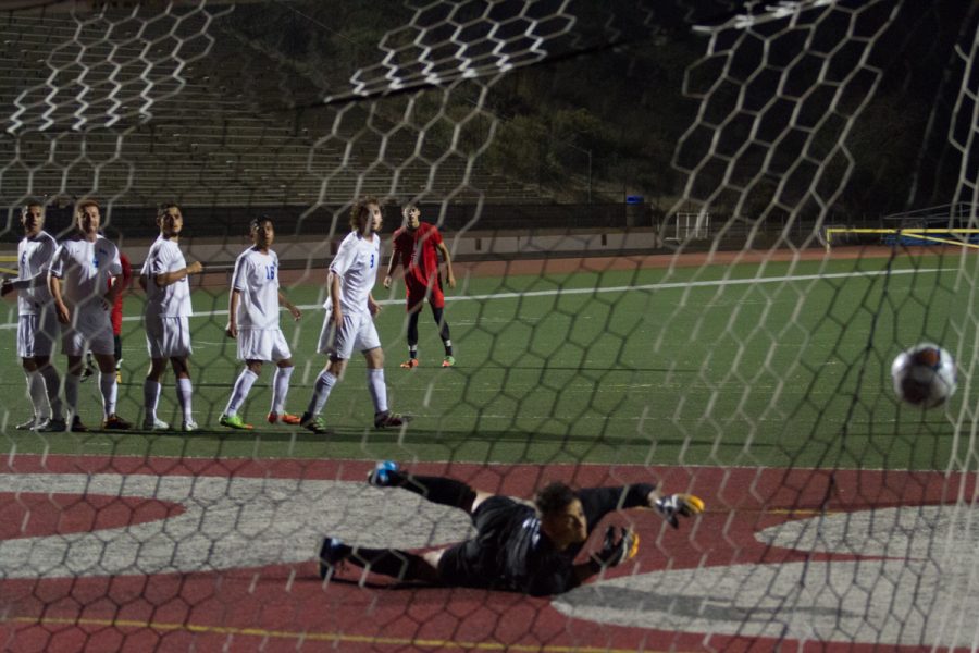 City College midfielder Ameyawu Muntari (No. 10) scores a free kick against Allan Hancock College Friday, Oct. 27, at La Playa Stadium The Vaqueros won the game against the Bulldogs 3-1.