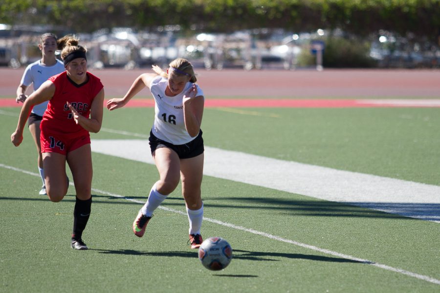 Lady Vaquero Lourdes Gilbert (No. 14) started the game fast, outrunning Cougar Brenae Damery (No. 16) Tuesday, Oct. 24, in La Playa Stadium. The Vaqueros won the game 12-0.