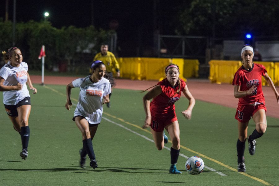 Isabella Viana (No. 11) beats Ventura Colleges midfielders to the ball as the Vaqueros continued to put pressure on the Pirates on Friday, Oct. 12, 2018, at La Playa Stadium in Santa Barbara, Calif. City College defeated Ventura College 3-1.