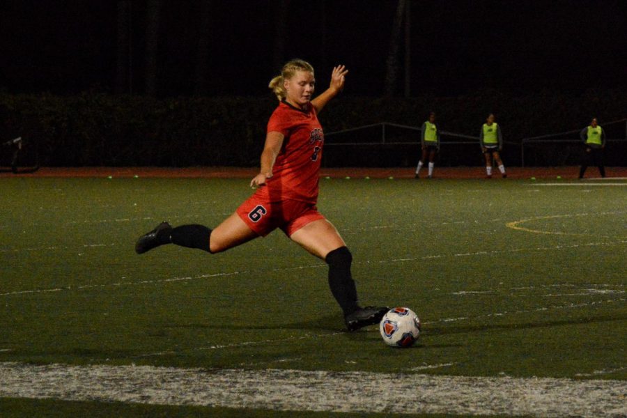 Elin Hedstroem takes a free kick in the second half after being tripped by the other team during the Vaqueros game against the Ventura College Pirates at La Playa Stadium on Tuesday, Oct. 1, 2019, at City College in Santa Barbara, Calif. The Vaqueros beat the Pirates 2-1.