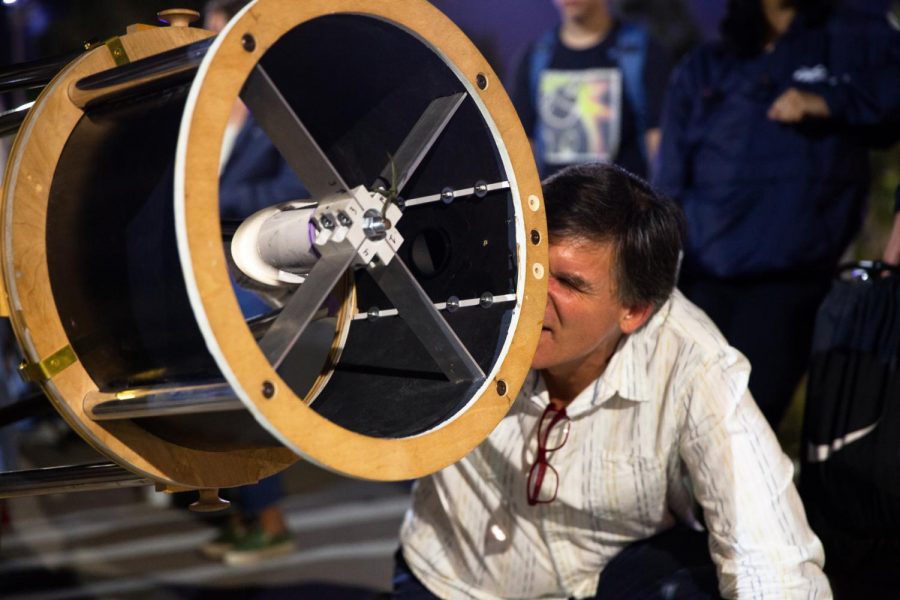 Astronomy Professor Sean Kelly observes Venus through a 16” Dobsonian telescope built by the astronomy club on Friday, Nov. 22, 2019, on East Campus at City College in Santa Barbara, Calif. A Dobsonian telescope sits on a two-axis mount using two mirrors to magnify distant subjects, and is commonly used by amateur astronomers for its convenience and affordability.