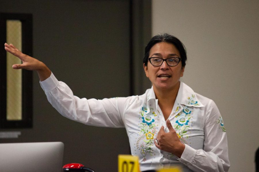 English+Professor+Melissa+Menendez+is+one+of+two+faculty+appointees+to+recently+resign+from+the+SEM+Committee+due+to+frustration+with+the+decision+making+process.