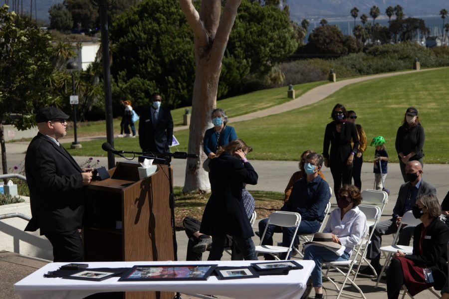 IT User Support Services Director and Campus Chaplain Jason Walker opens the podium to the public during a flag lowering ceremony to honor deceased DSPS faculty member Janet Hose’s life and her services to City College on Monday, Oct. 18 outside of The Luria Library in Santa Barbara, Calif. Many colleagues and friends of Hose came up to the podium and said they would never forget the fond times spent with her. 