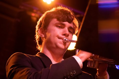 Student Tyler Bates solos on Monday, Nov. 29 at SOhO Restaurant and Music Club in Santa Barbara, Calif. Bates plays for an ensemble led by instructor David Campos, one of four combos presented at the final jazz concert for the fall semester, the “Jazz Jam.”