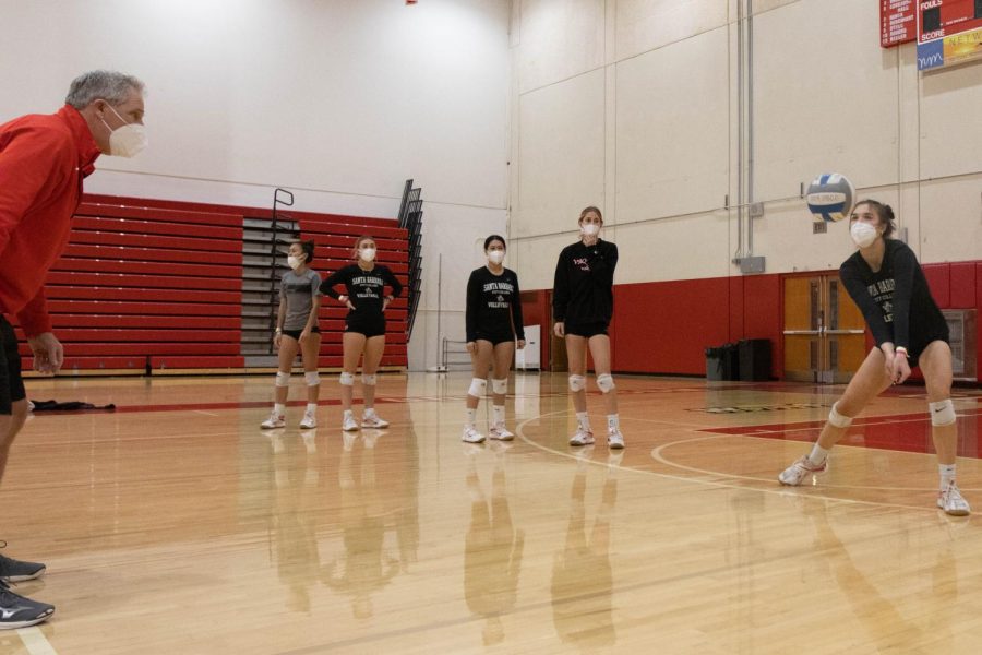 City College’s women’s volleyball team practices returning balls during a practice on Thursday, Feb. 24 at City College in Calif. Coach Kat Niksto said that students who play both on the indoor and outdoor teams generally end up being better players overall.