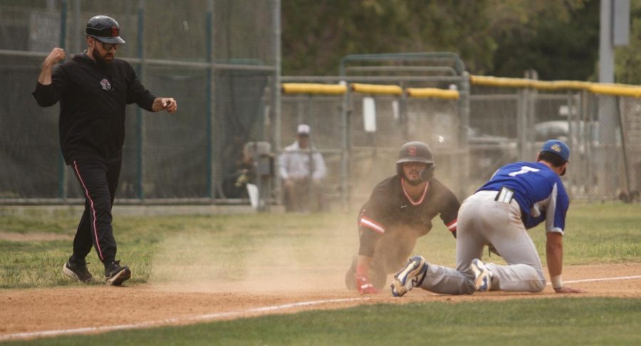 Third baseman Ricardo Amavizca, No. 29, hustles from first to third base following a wild pitch on Tuesday, April 26 at Pershing Park in Santa Barbara, Calif. Amavizca scored next following shortstop Gabe Baldavinos, No. 13, single through the left side.