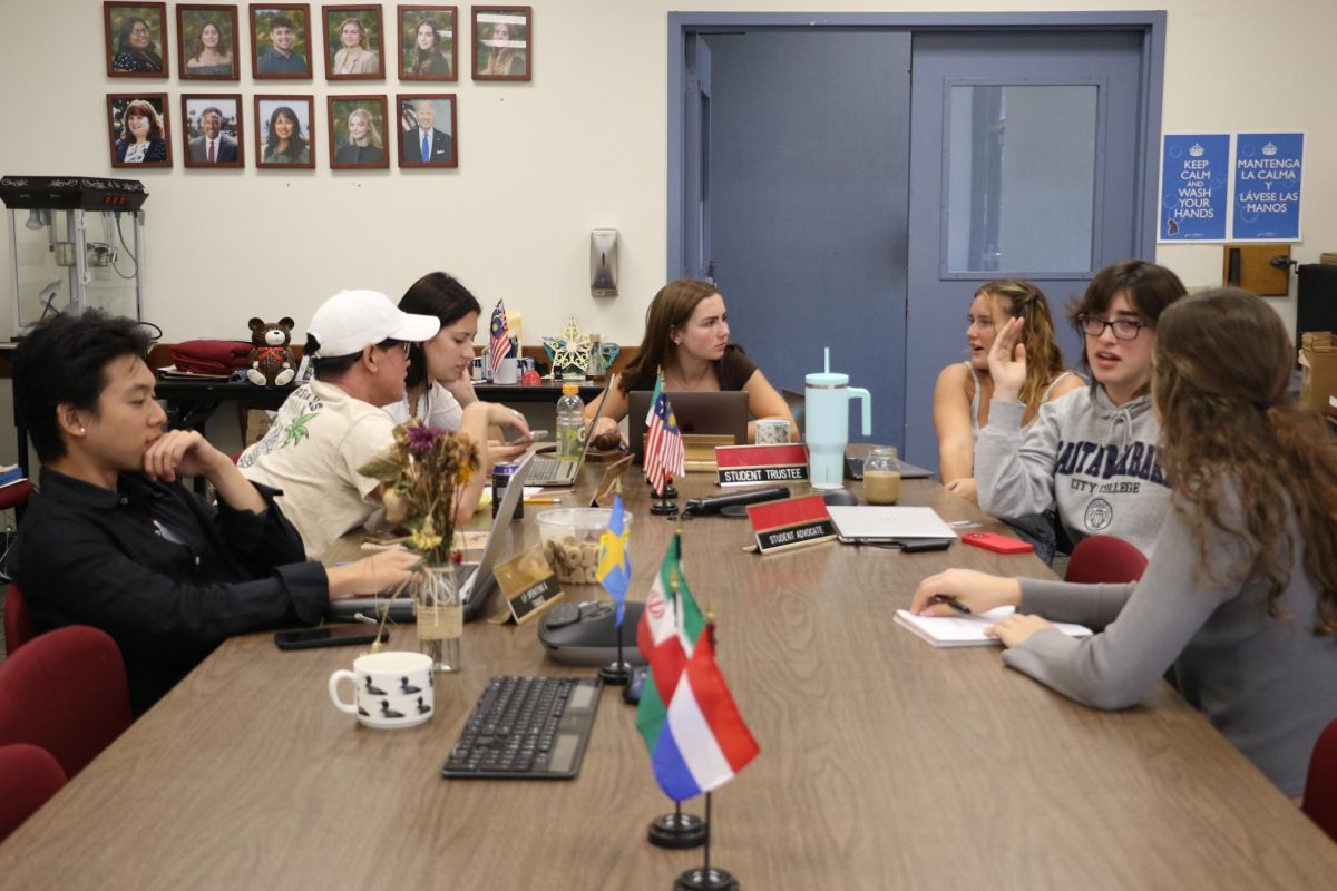 From left, Huy Dinh, Bryan Wong, Anastasia Savonov, Libby Wilmer, Soph Kofed and Elena Fuentes meet for the first Associated Student Government meeting on Friday, Sept. 8 in Santa Barbara, Calif. For their next meeting on Sept. 29, the board will be conducting interviews with potential incoming members. 