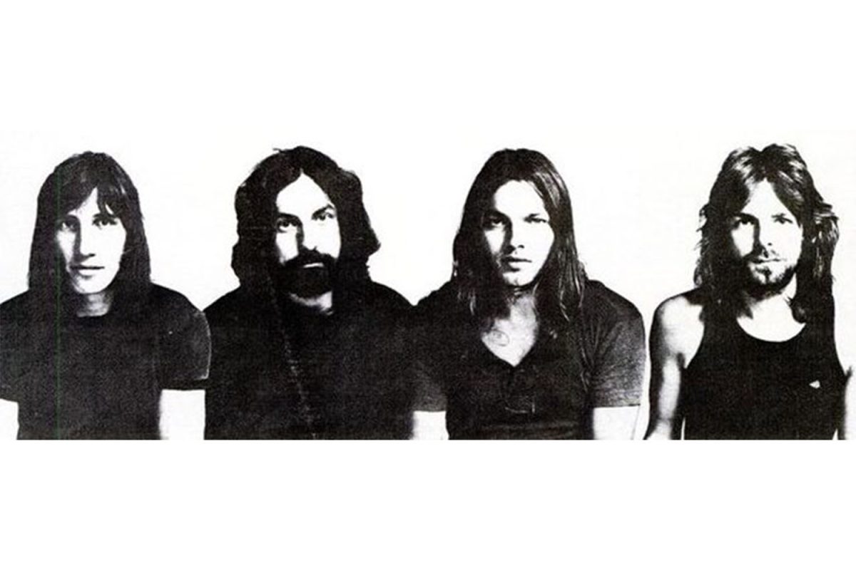 Left+to+right%3A+Roger+Waters%2C+Nick+Mason%2C+David+Gilmour%2C+and+Richard+Wright.+Trade+AD+and+inside+cover+for+Pink+Floyds+album+Meddle%2C+1971.+Courtesy+of+WikiMedia+Commons.