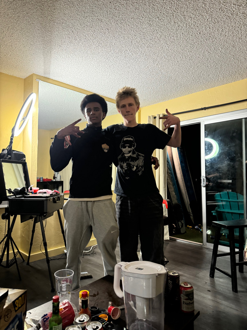 Anders Axlesson (left)
